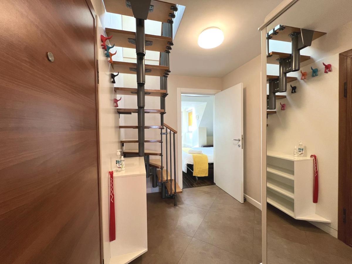Unique Luxurious Jacuzzi PENTHOUSE DUPLEX in City Center! 2 BATHS! FREE PARKING! Sofia Extérieur photo