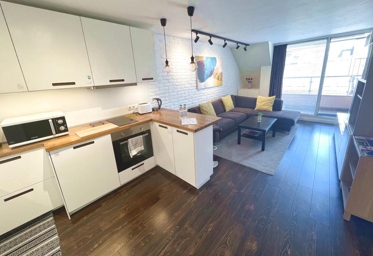 Unique Luxurious Jacuzzi PENTHOUSE DUPLEX in City Center! 2 BATHS! FREE PARKING! Sofia Extérieur photo